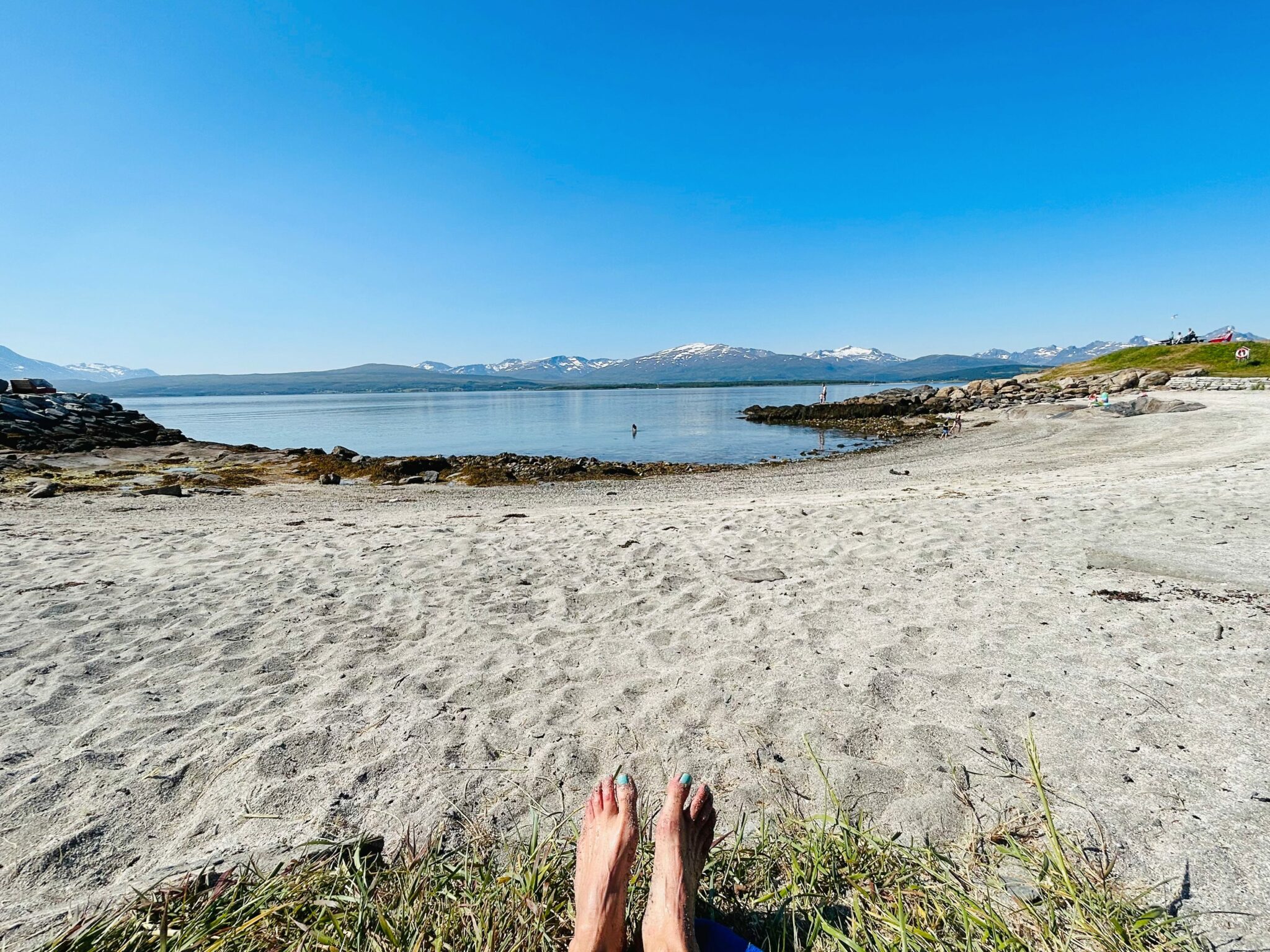 Sydenstemning i Tromsø: Her finner du de fineste badestrendene - Linns ...